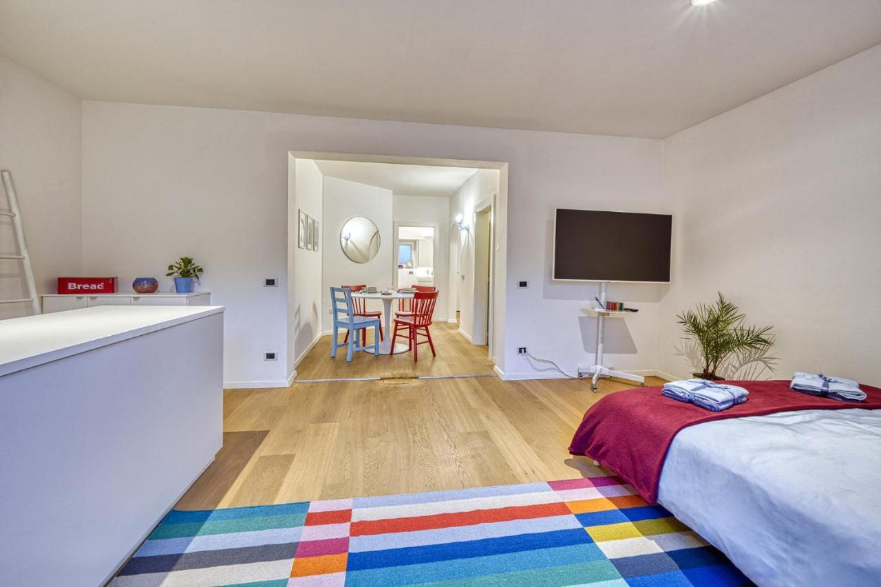 Centrally Located Apartment With Parking Space Caldaro Exterior photo